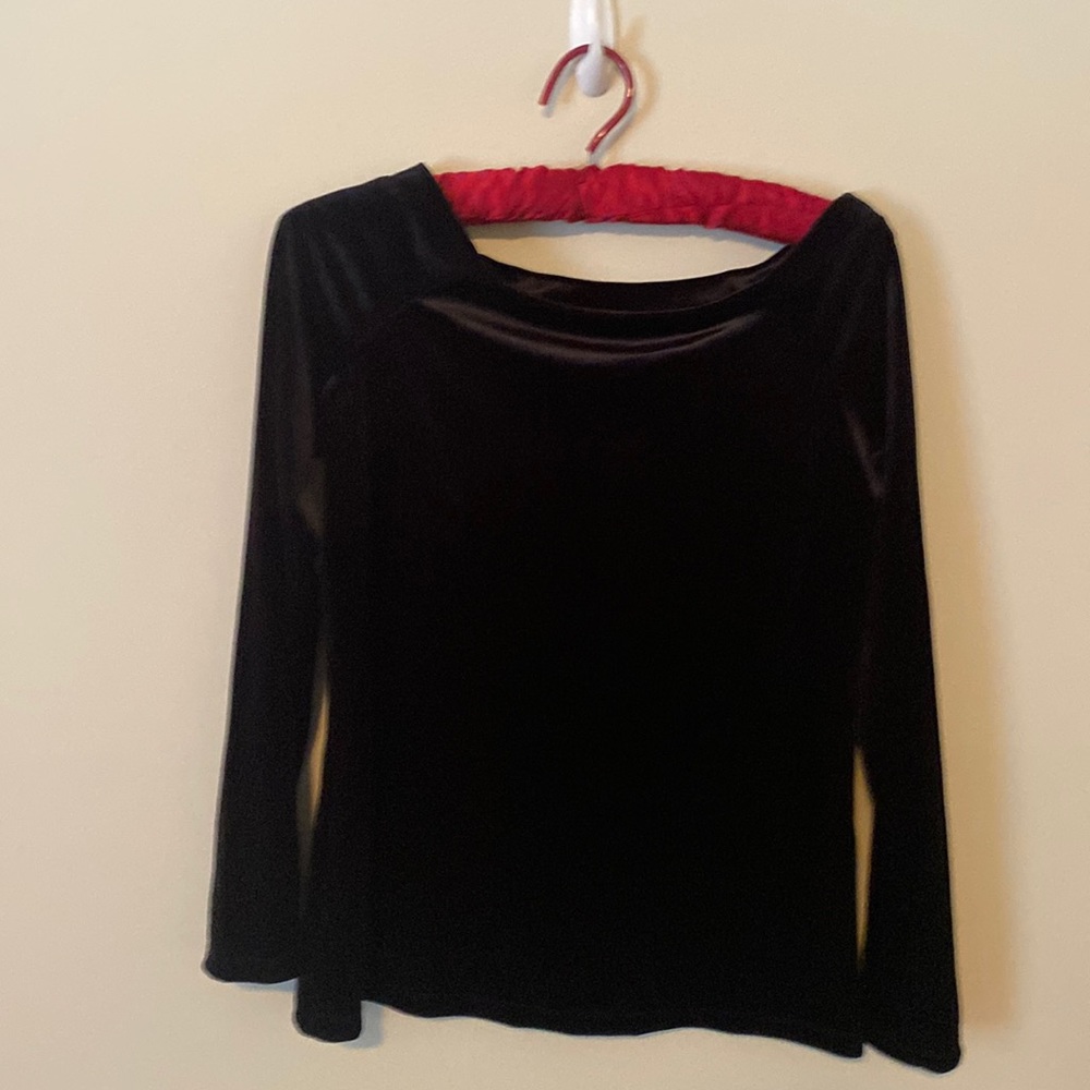 Ann Taylor velour top. Size petite M.